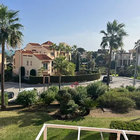 Sunset View アパート